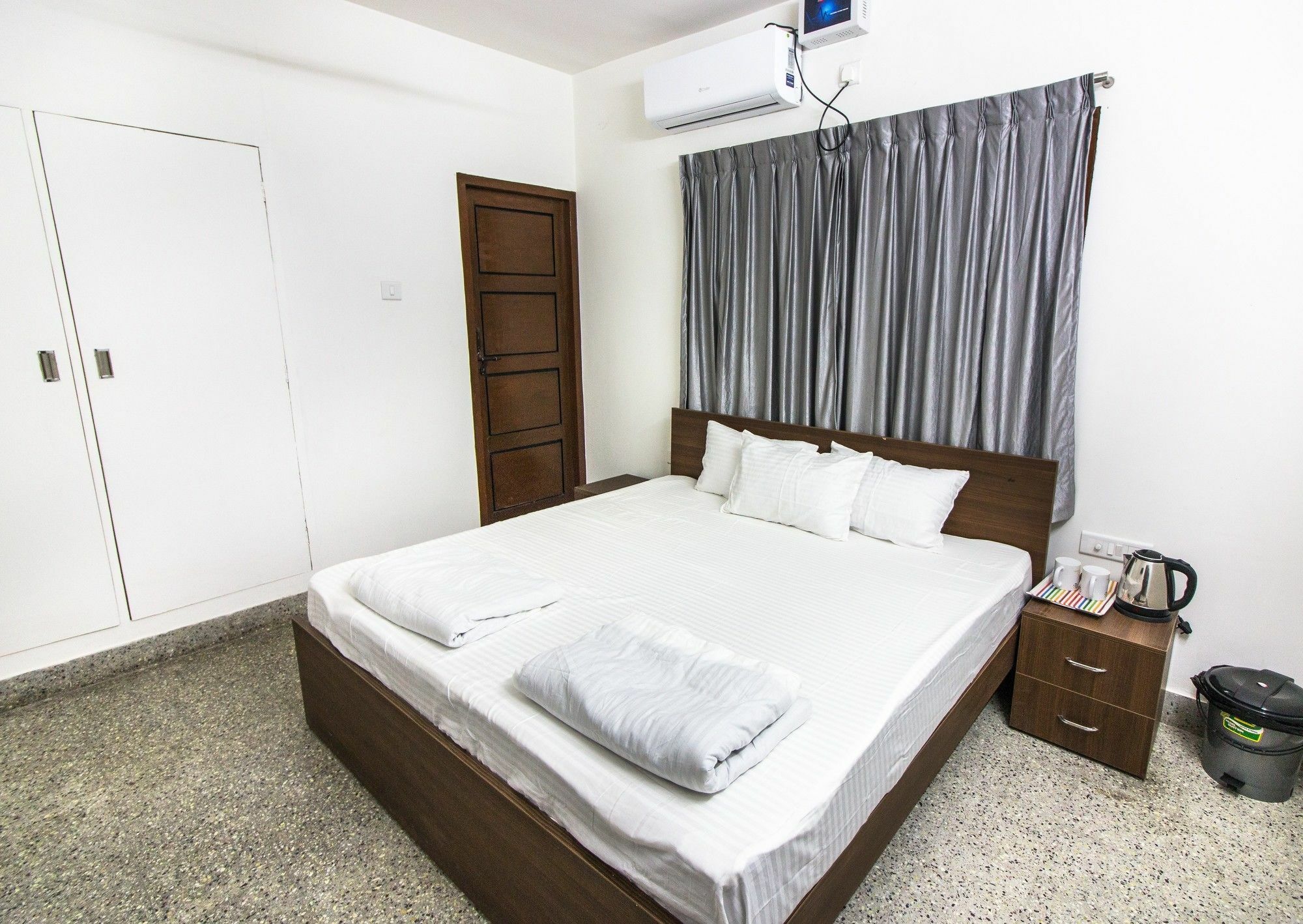 Backpacker Panda Bengaluru Hostel Екстериор снимка